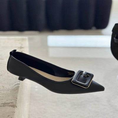  حذاء نسائي بكعب بلون أسود - Ebuy.sa