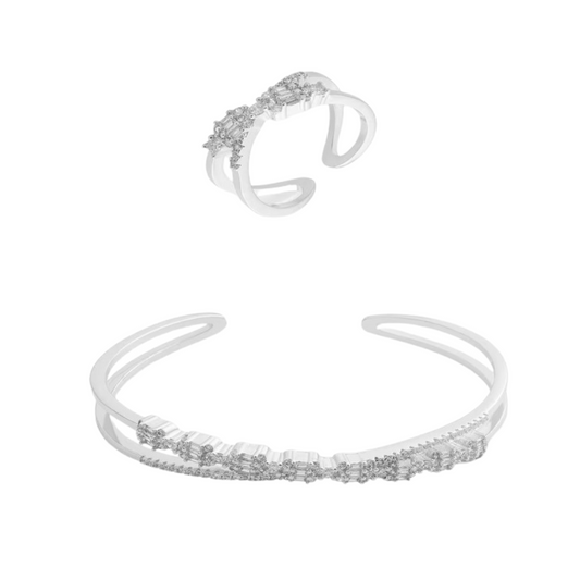  طقم نسائي كلاسيك بلون فضي - Ebuy.sa