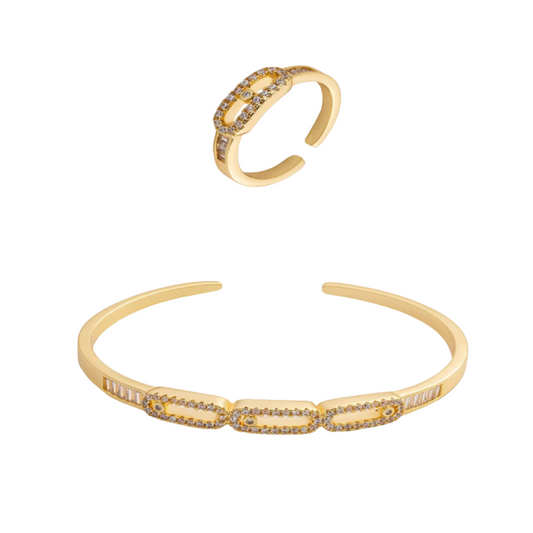  طقم نسائي كلاسيك بلون ذهبي - Ebuy.sa