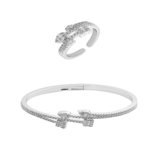  طقم نسائي ملفت بلون فضي - Ebuy.sa