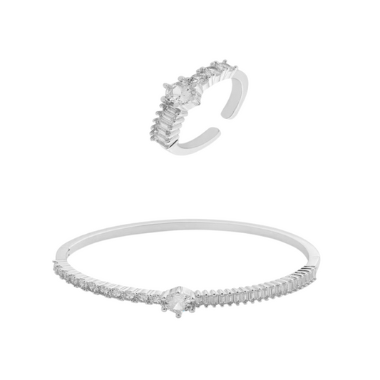  طقم نسائي ملفت بلون فضي - Ebuy.sa