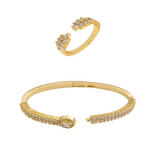  طقم نسائي مميز بلون ذهبي - Ebuy.sa