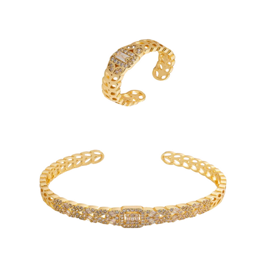  طقم نسائي راقي بلون ذهبي - Ebuy.sa