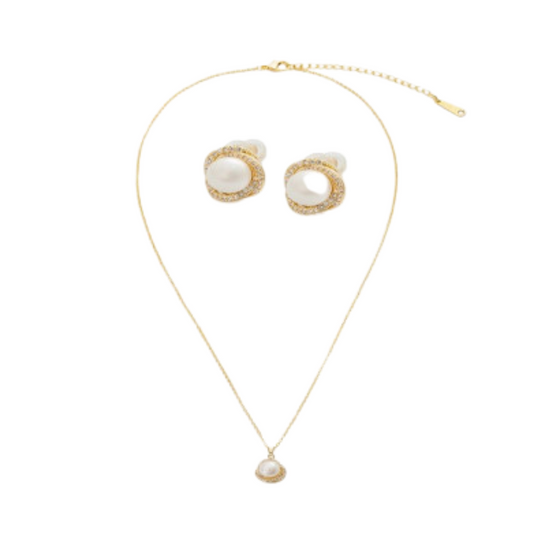  طقم نسائي من حلق وسلسال بلون ذهبي - Ebuy.sa