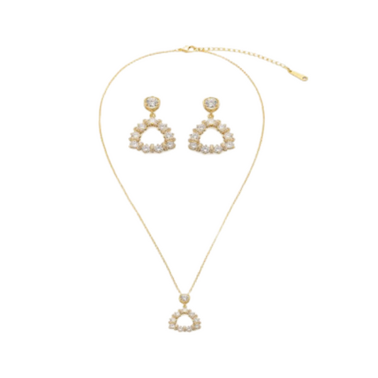  طقم نسائي من حلق وسلسال بلون ذهبي - Ebuy.sa