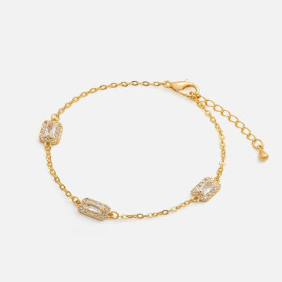 ‎ اسوارة نسائية بتصميم أنيق بلون ذهبي - Ebuy.sa