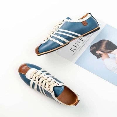 ‎  حذاء نسائي عصري باللون الأزرق - Ebuy.sa