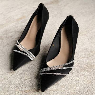 ‎ حذاء نسائي بكعب عالي باللون الأسود - Ebuy.sa