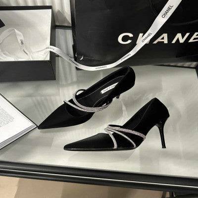 حذاء نسائي  باللون الأسود - Ebuy.sa