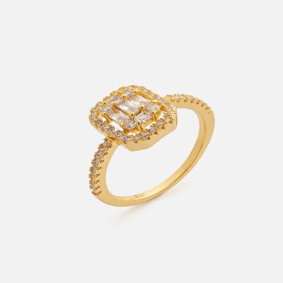 ‎ خاتم نسائي بتصميم جذاب بلون ذهبي - Ebuy.sa