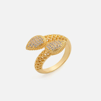 ‎ خاتم نسائي بتصميم كلاسيك بلون ذهبي - Ebuy.sa