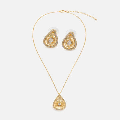 ‎ طقم نسائي أنيق بلون ذهبي - Ebuy.sa