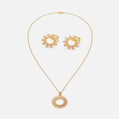 ‎ طقم نسائي أنيق باللون الذهبي - Ebuy.sa