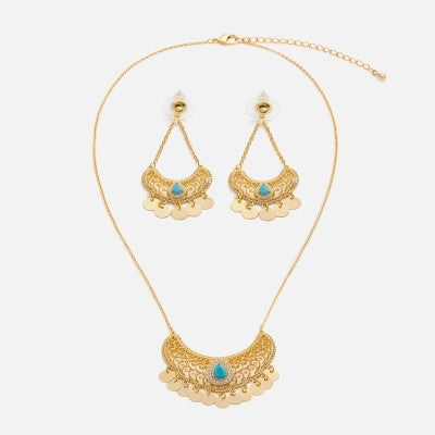 ‎ طقم نسائي مميز باللون الذهبي - Ebuy.sa