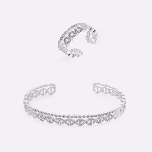 ‎ طقم نسائي مميز بلون فضي - Ebuy.sa