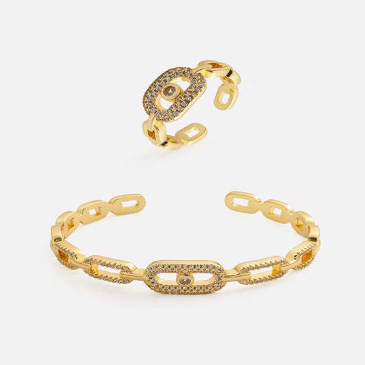 ‎ طقم نسائي كلاسيك بلون ذهبي - Ebuy.sa