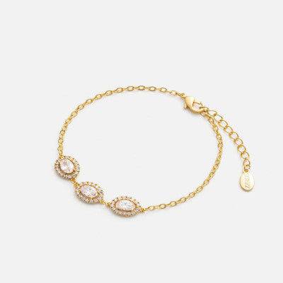 اسوارة نسائية بتصميم أنيق بلون ذهبي - Ebuy.sa