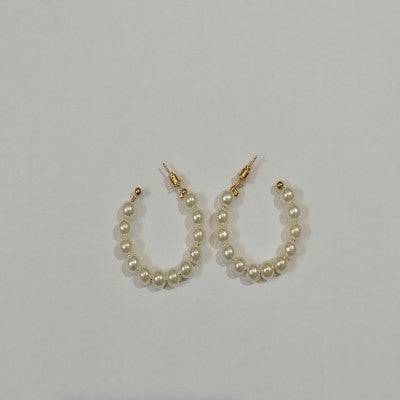 أقراط حبات اللؤلؤ - Ebuy.sa