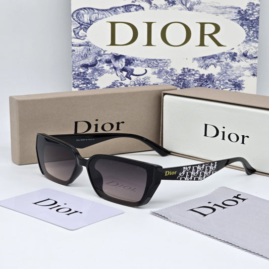 نظارة شمسية نسائية من ديور DIOR