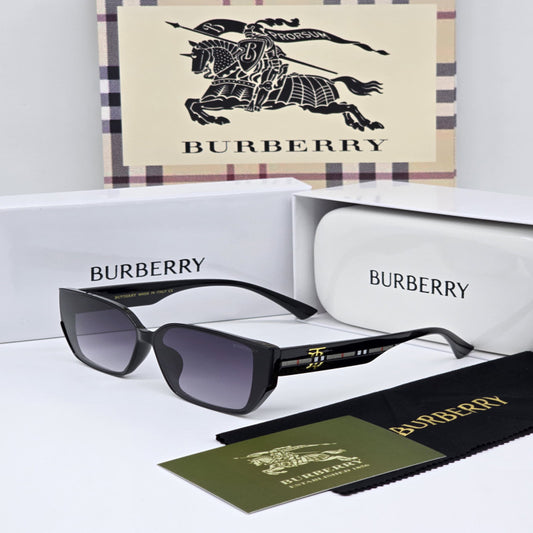 نظارة شمسية نسائية من بربري BURBERRY