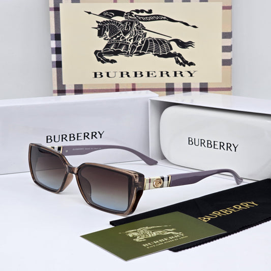 نظارة شمسية نسائية من بربري BURBERRY
