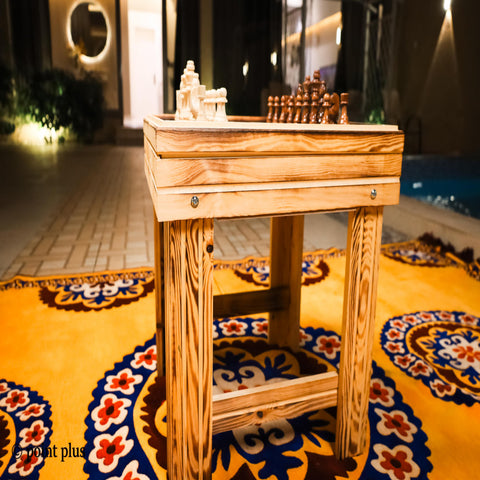 طاولة لعبة شطرنج و لعبة الطاولة خشب الجوز