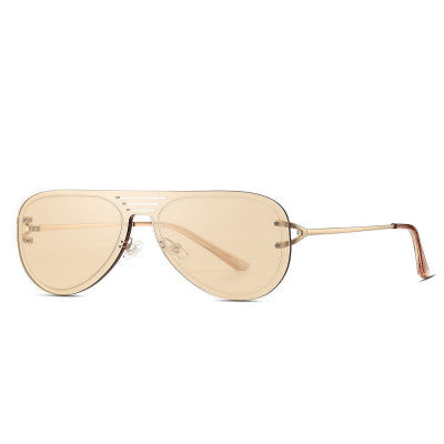 نظارة شمسية بتصميم جذاب