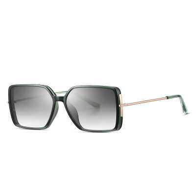 نظارة شمسية بتصميم جذاب