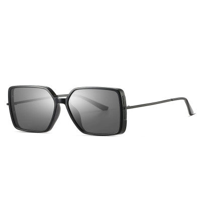 نظارة شمسية بتصميم جذاب