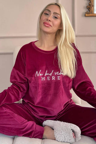 https://cdn.dsmcdn.com/ty1585/product/media/images/prod/PIM/20241017/11/0f286c4a-e861-4851-8881-0f0e9135ca49/1_org_zoom.jpg
