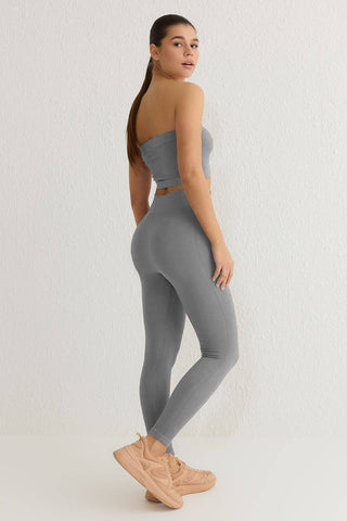 https://cdn.dsmcdn.com/ty1706/product/media/images/prod/PIM/20250704/17/f0aa7e49-80d6-4eb9-a9ab-c41473e5a1a2/1_org_zoom.jpg