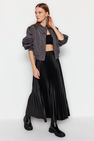 https://cdn.dsmcdn.com/ty1041/product/media/images/prod/PIM/20231113/06/c006e618-f4b5-429f-a04b-fc3c66a0d5e3/1_org_zoom.jpg