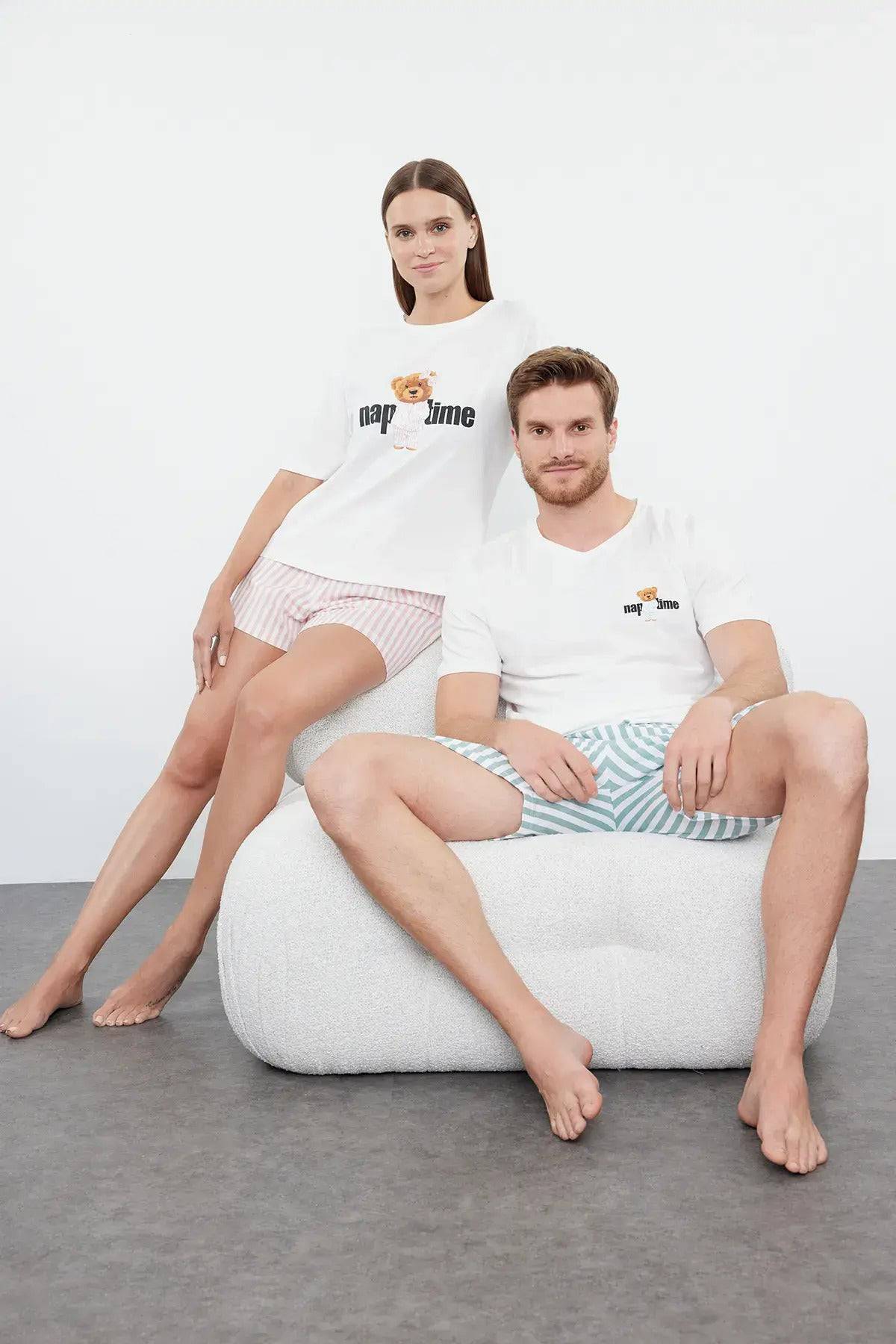 https://cdn.dsmcdn.com/ty1360/product/media/images/prod/PIM/20240612/07/973a4ed6-80fa-47ee-8123-1704f0f0be15/1_org_zoom.jpg