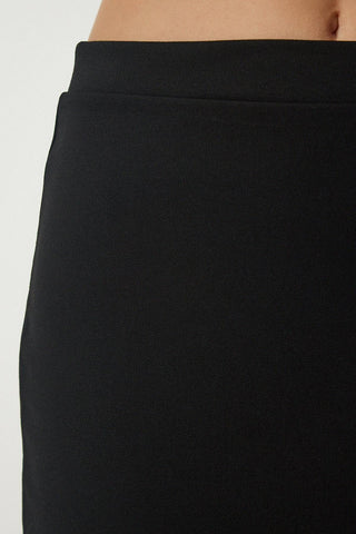 https://cdn.dsmcdn.com/ty998/product/media/images/prod/PIM/20230912/12/a49aa701-a8de-44e8-be9e-2eca23bd6e87/1_org_zoom.jpg
