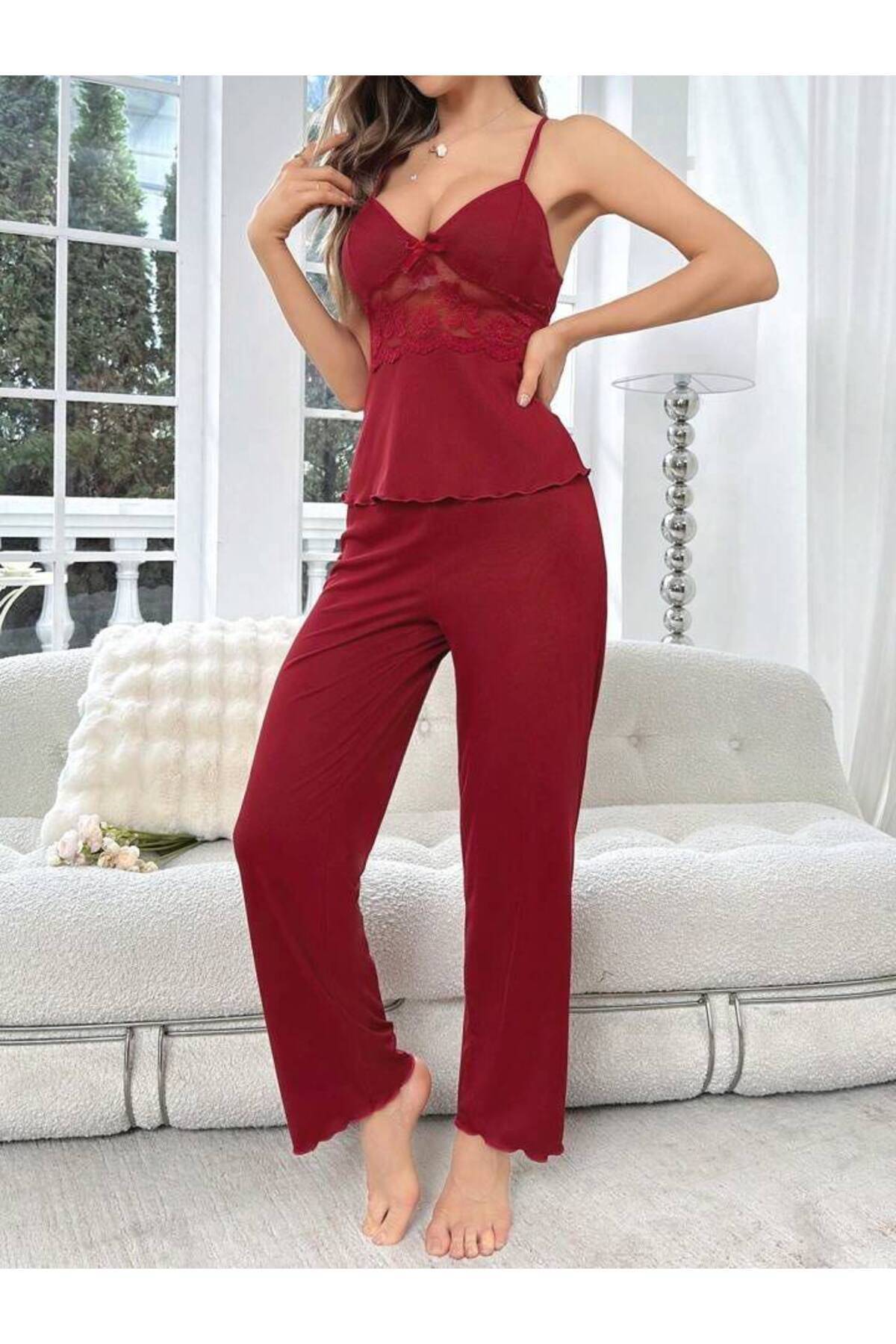 https://cdn.dsmcdn.com/ty1535/product/media/images/prod/QC/20240909/14/accd0f1b-2201-36fb-ab2a-a01e41adbcbf/1_org_zoom.jpg
