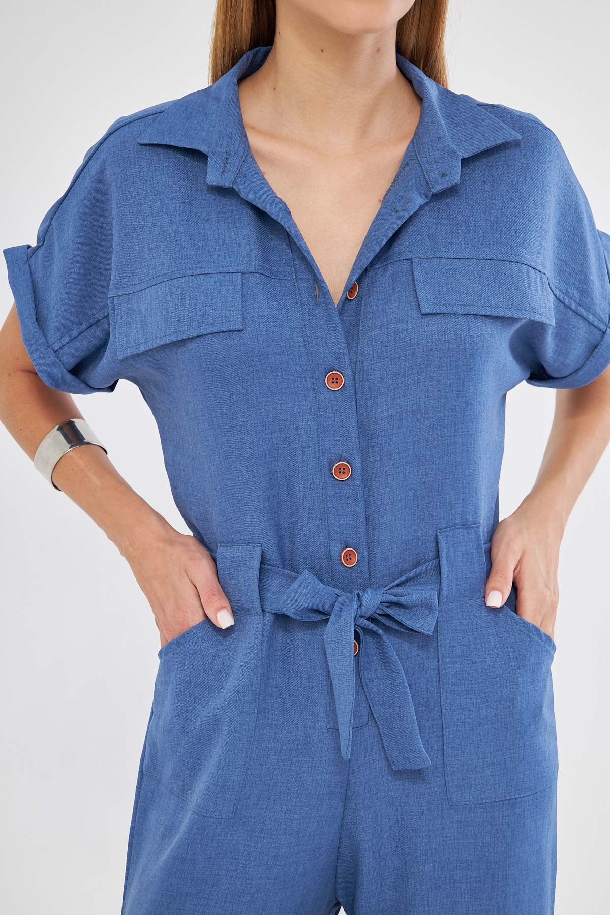https://cdn.dsmcdn.com/ty1481/product/media/images/prod/QC/20240814/17/c88971ef-f46c-34d9-93cf-9ed86cc07e43/1_org_zoom.jpg