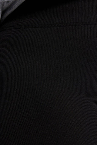 https://cdn.dsmcdn.com/ty639/product/media/images/20221212/12/234648401/602483012/5/5_org_zoom.jpg