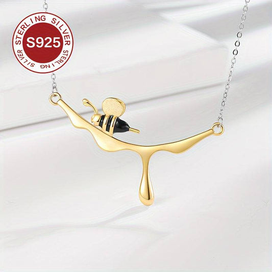 قلادة أنيقة بتصميم نحلة من الفضة الاسترلينية 925 - Ebuy.sa