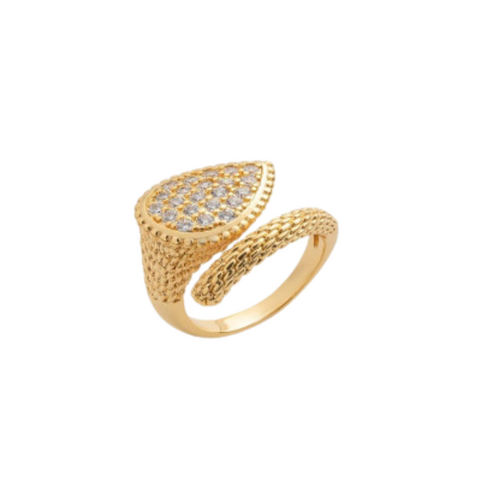 خاتم نسائي بتصميم كلاسيك بلون ذهبي - Ebuy.sa
