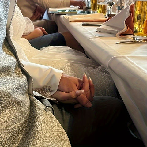 كبك مخصص بنقش الحروف الأولى، كبك زفاف مخصص