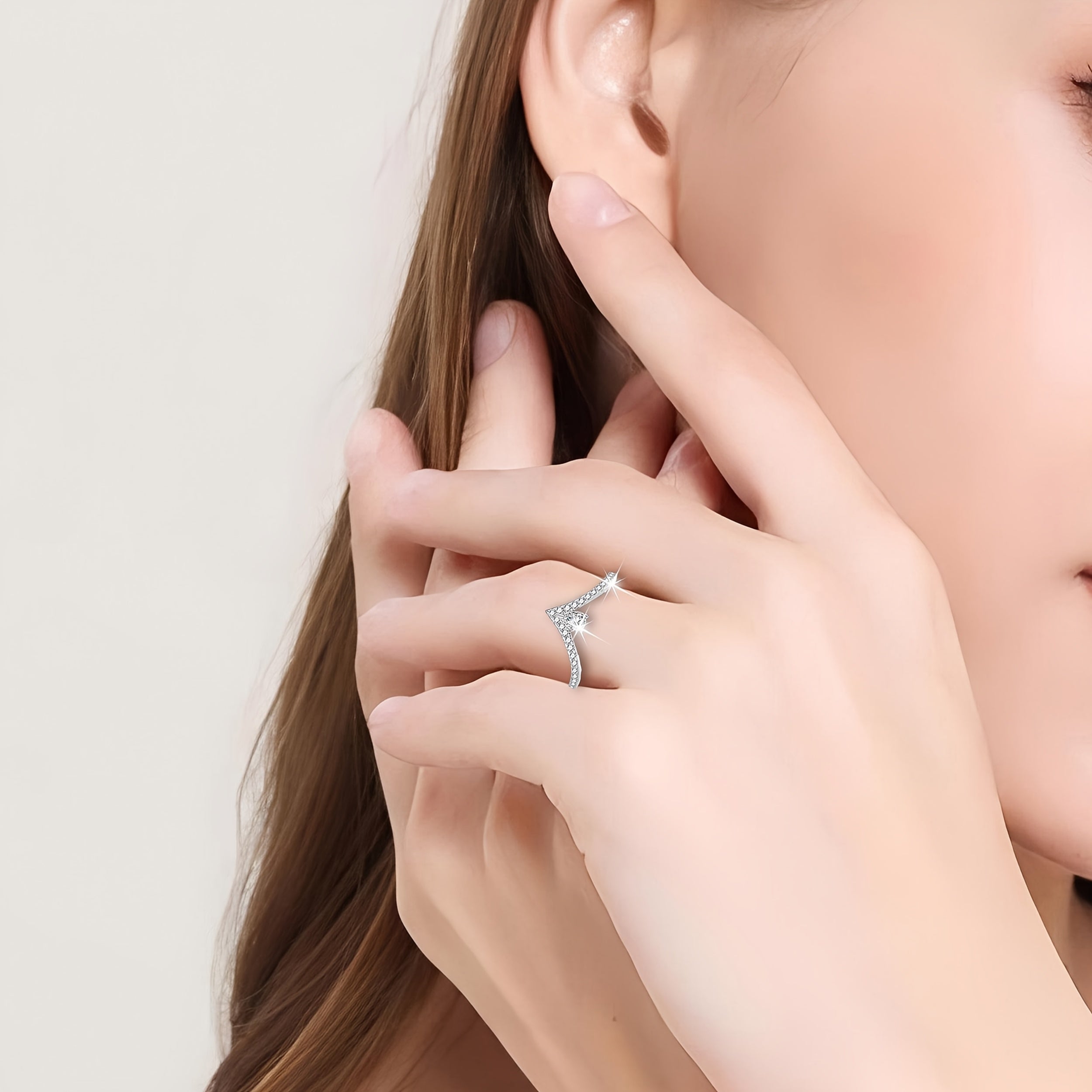 خاتم بتصميم كلاسيكي مع ترصيع بحجر زركون فضة استرلينية 925