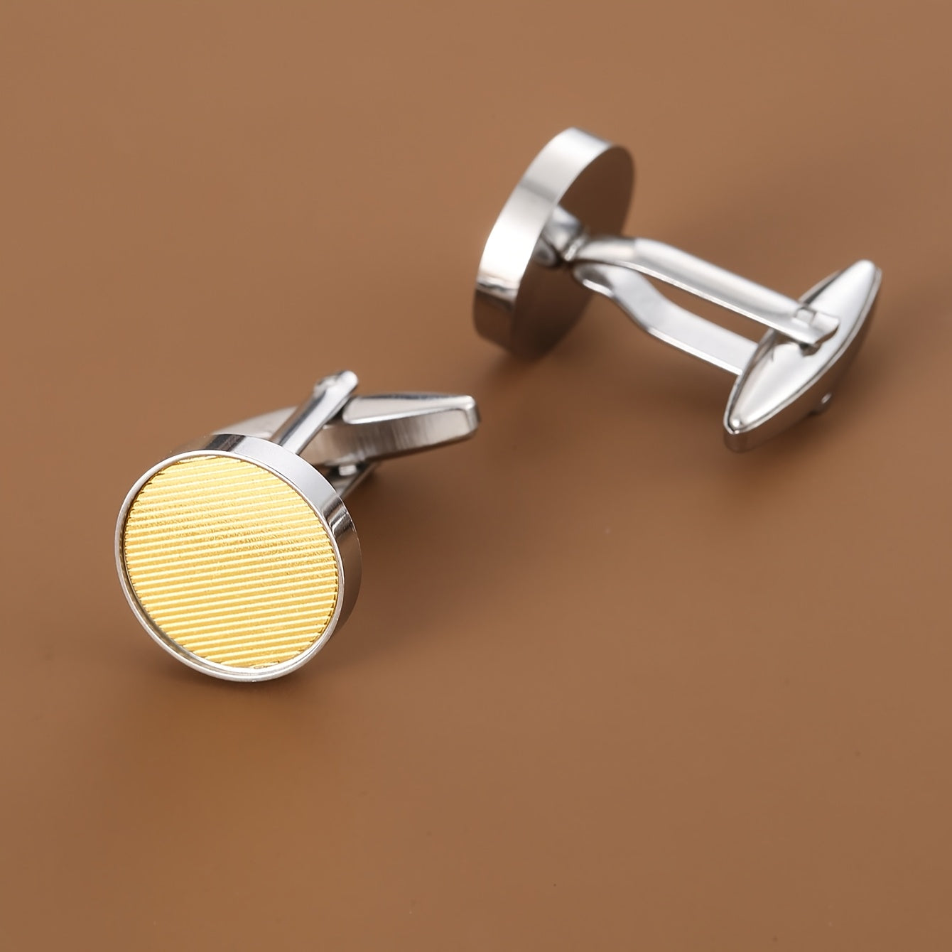 أزرار أكمام دائرية بتصميم فاخر بنقشة معدنية لإكسسوارات قميص بدلة رجالية - Ebuy.sa